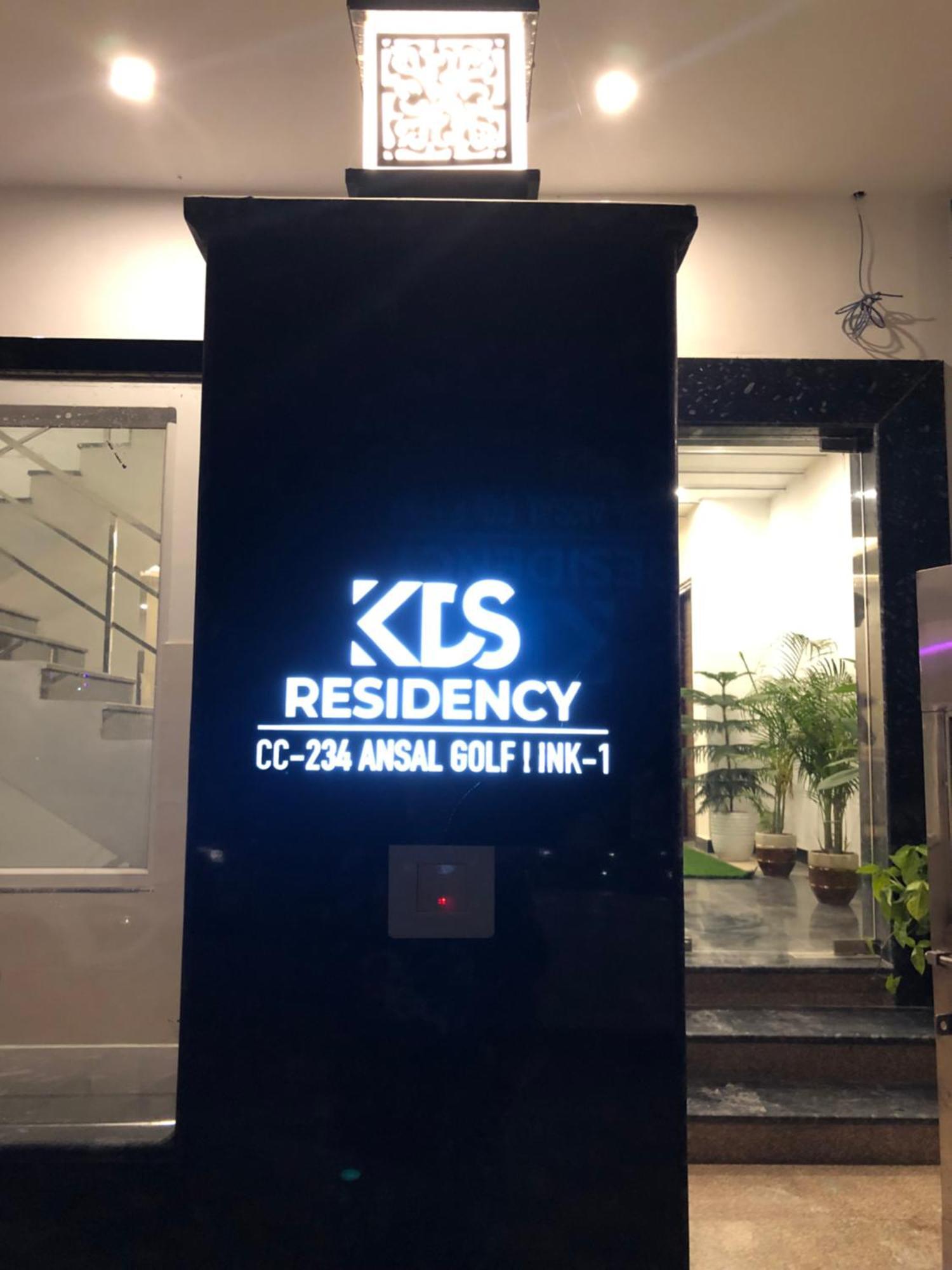 Kds Residency Hotel Grander Noida Exterior foto