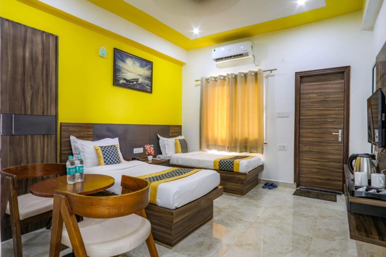 Kds Residency Hotel Grander Noida Exterior foto